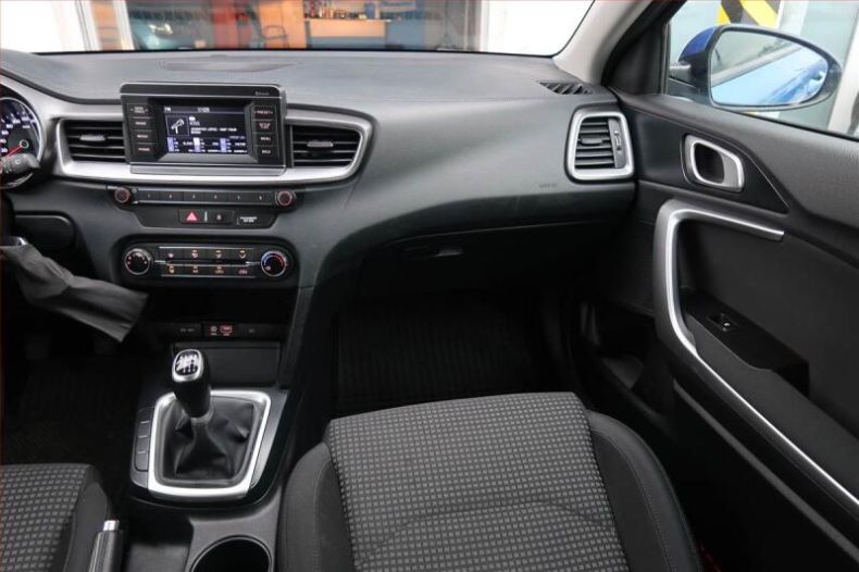 Kia Cee'd - hlavní fotka