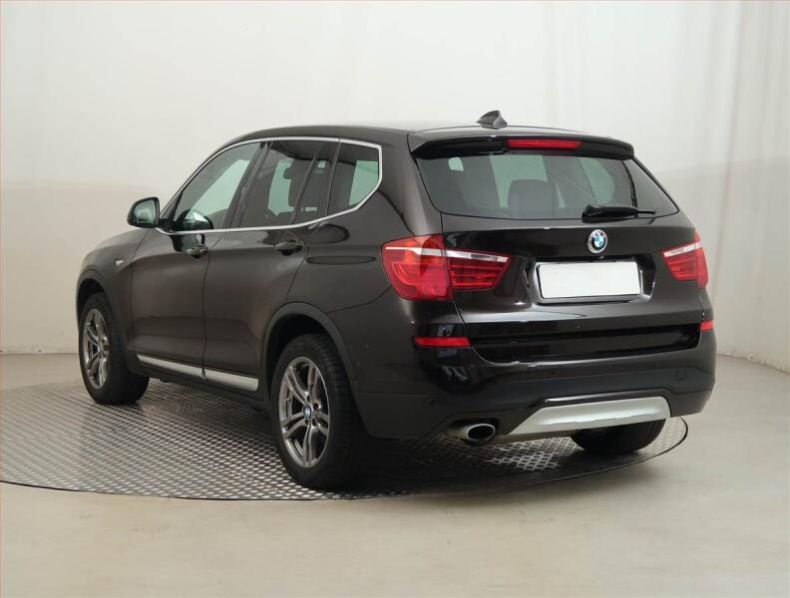BMW X3 - hlavní fotka