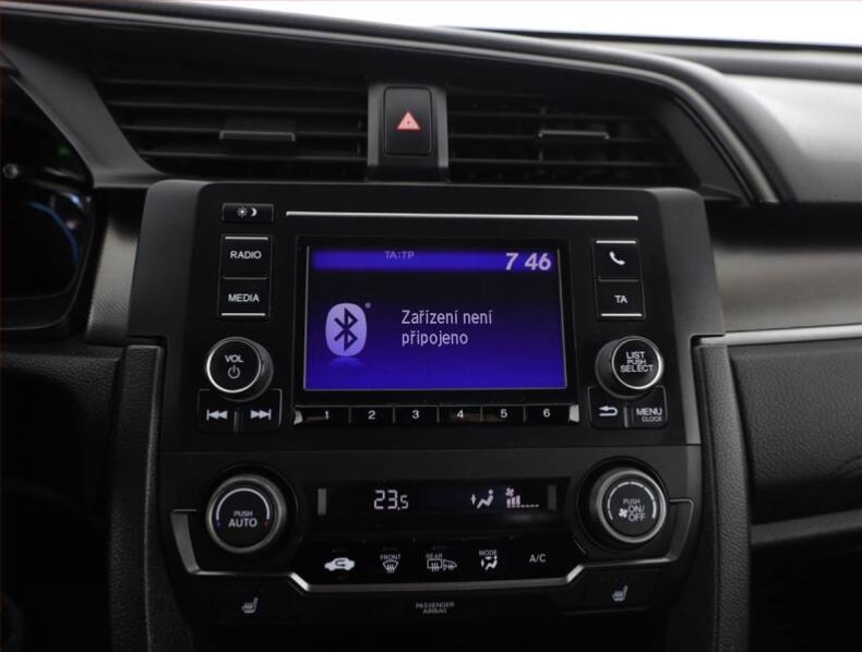 Honda Civic - hlavní fotka