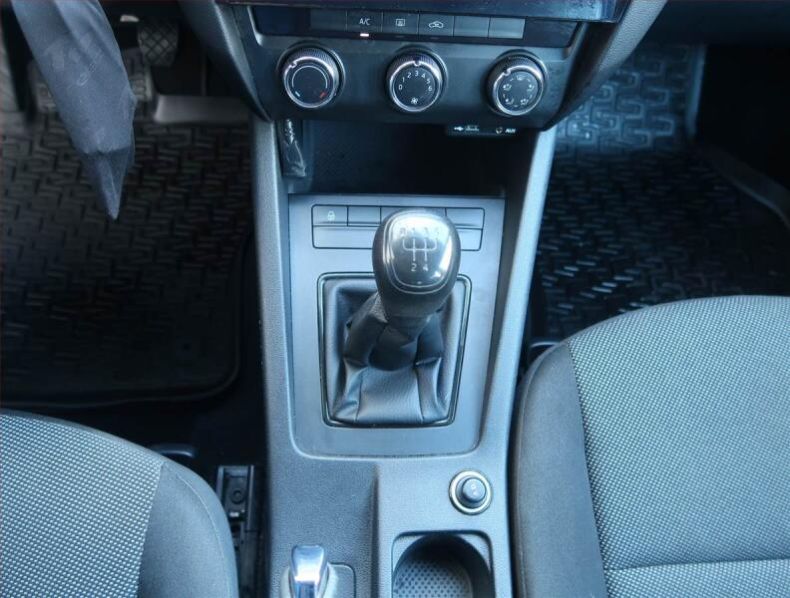 Škoda Octavia - hlavní fotka