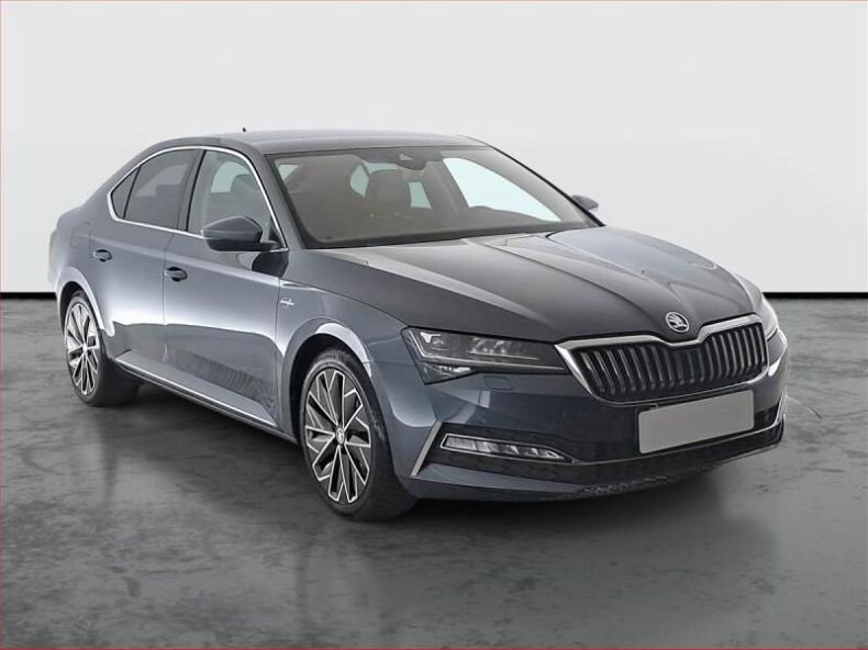 Škoda Superb - hlavní fotka