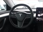 Tesla Model 3 - fotka číslo 12