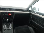 Volkswagen Passat - fotka číslo 7