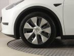 Tesla Model Y - fotka číslo 13