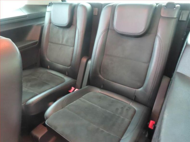 Volkswagen Sharan - hlavní fotka