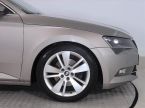 Škoda Superb - fotka číslo 14