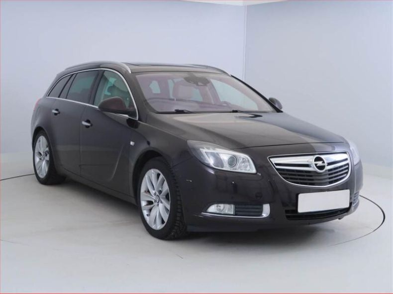 Opel Insignia - hlavní fotka inzerátu