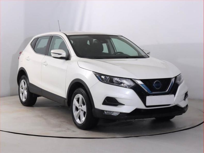 Nissan Qashqai - hlavní foto