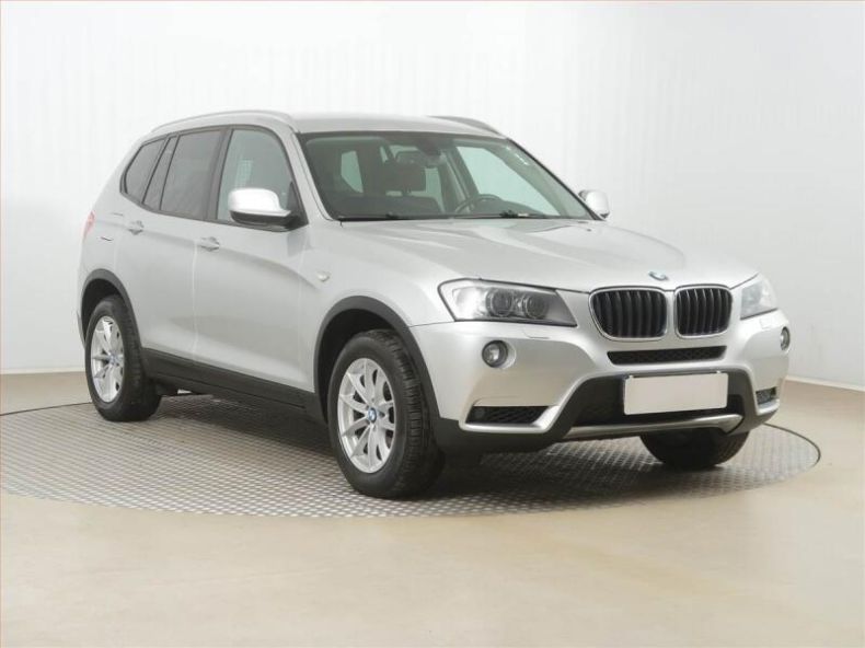 BMW X3 - hlavní foto