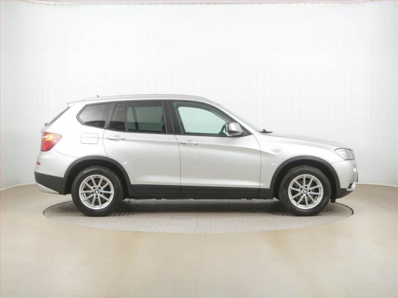 BMW X3 - hlavní fotka