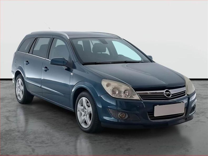 Opel Astra - hlavní foto