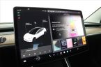 Tesla Model 3 - fotka číslo 8