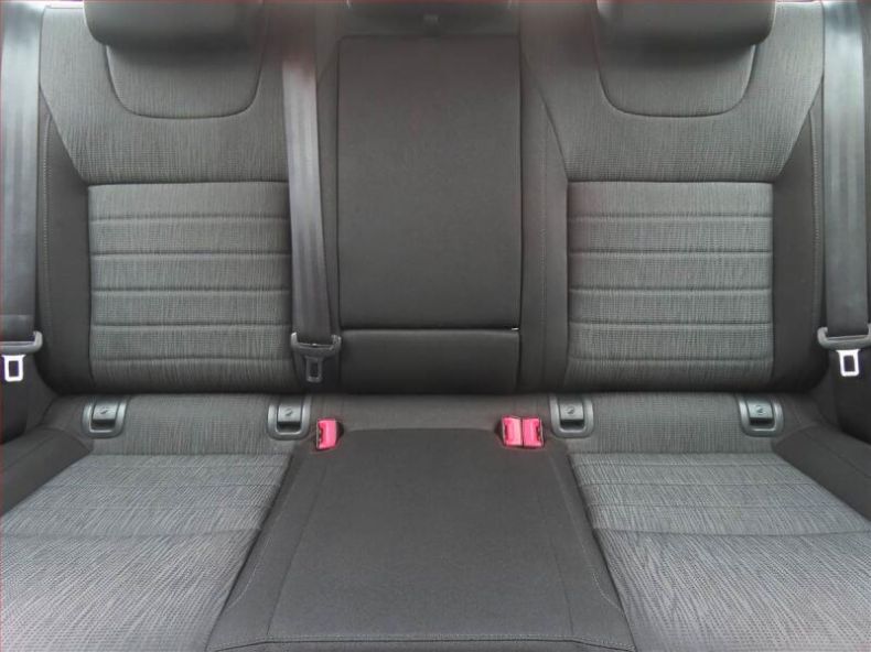 Škoda Octavia - hlavní fotka