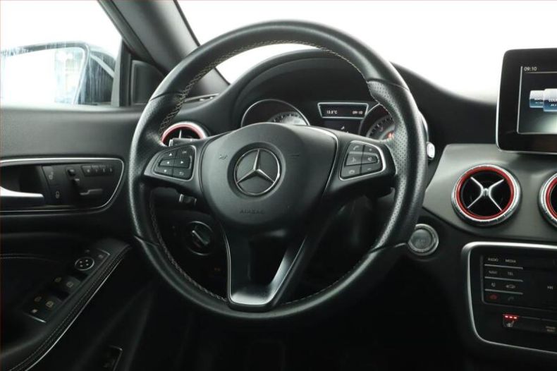 Mercedes Třída CLA - hlavní fotka