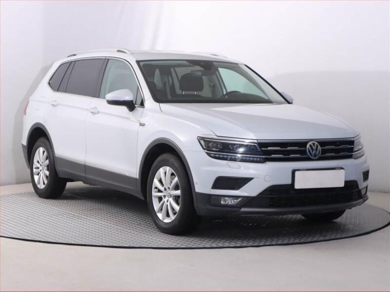 Volkswagen Tiguan - hlavní foto