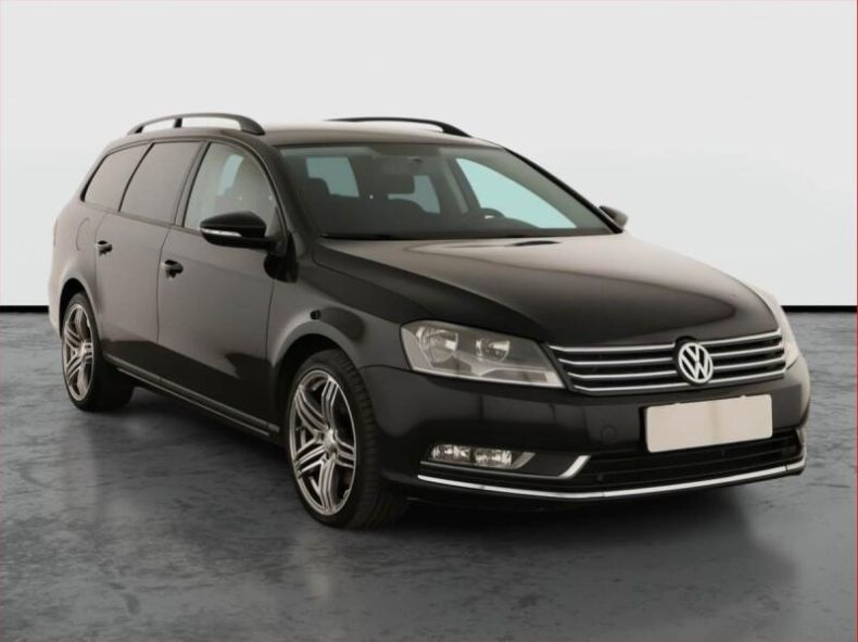 Volkswagen Passat - hlavní fotka inzerátu
