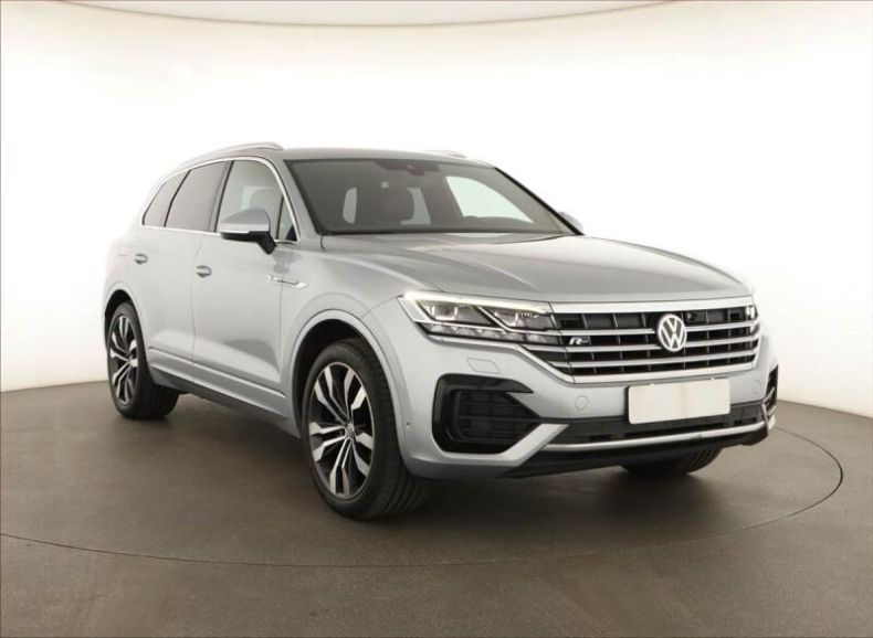 Volkswagen Touareg - hlavní foto