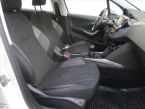 Peugeot 2008 - fotka číslo 8