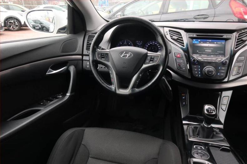 Hyundai i40 - hlavní fotka inzerátu