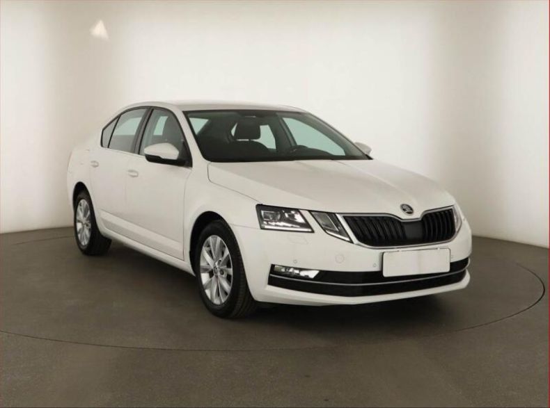 Škoda Octavia - hlavní foto
