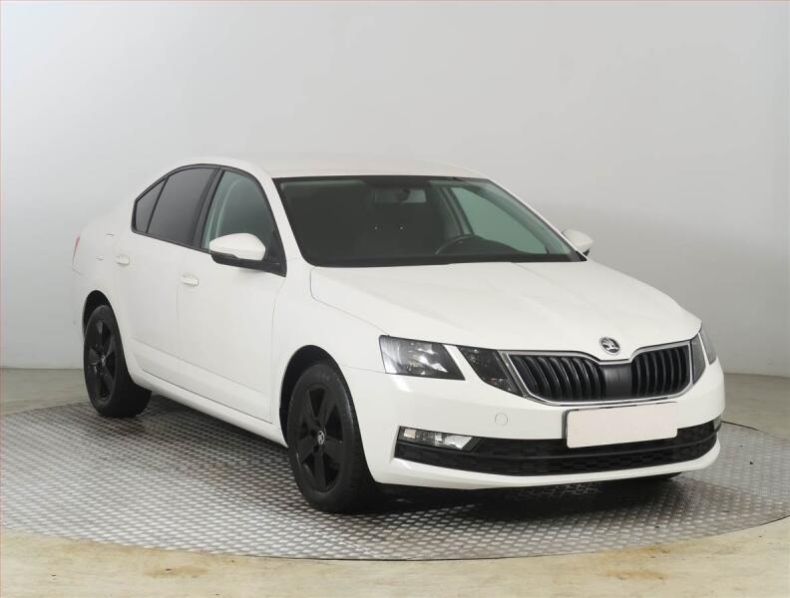 Škoda Octavia - hlavní foto