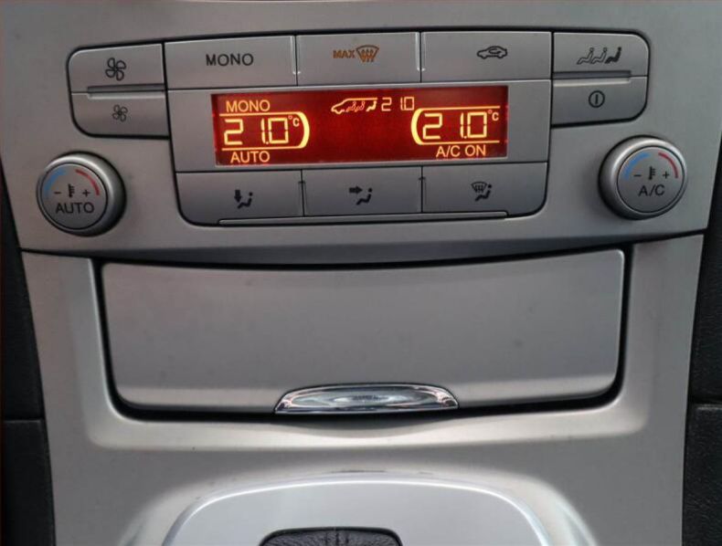 Ford Galaxy - hlavní fotka