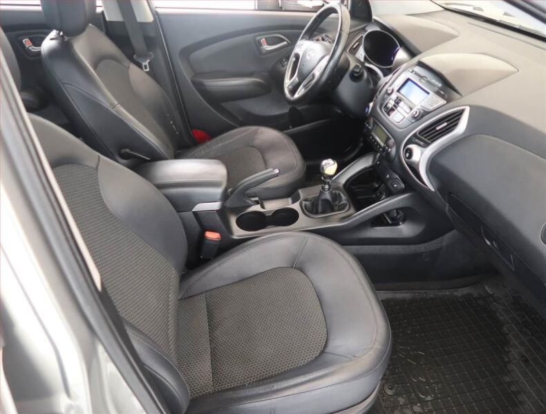 Hyundai ix35 - hlavní fotka