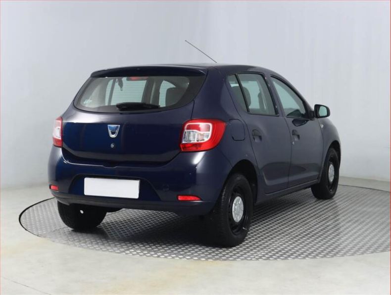 Dacia Sandero - hlavní fotka
