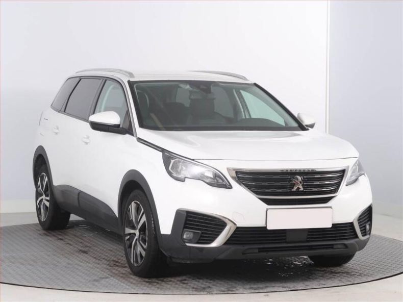 Peugeot 5008 - hlavní foto