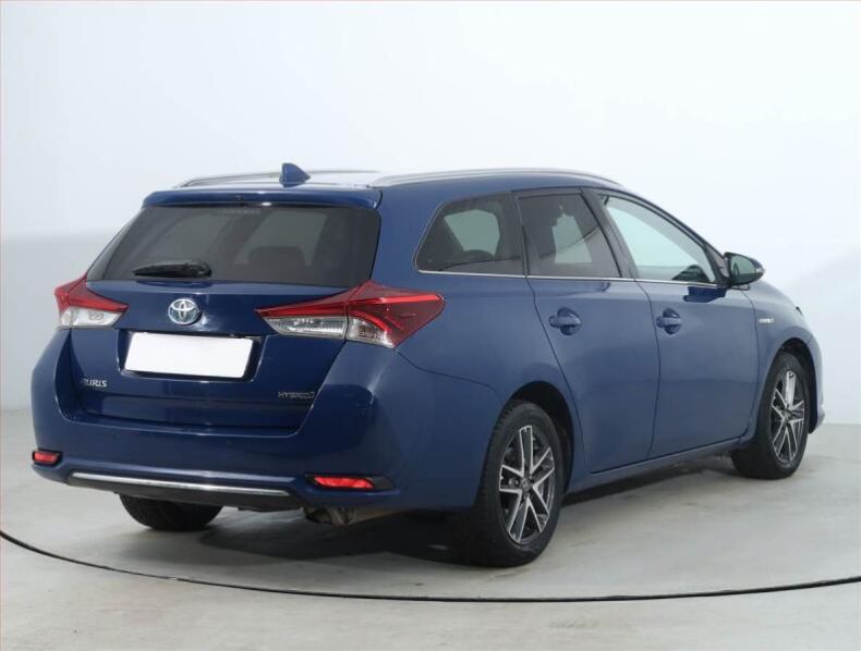 Toyota Auris - hlavní fotka