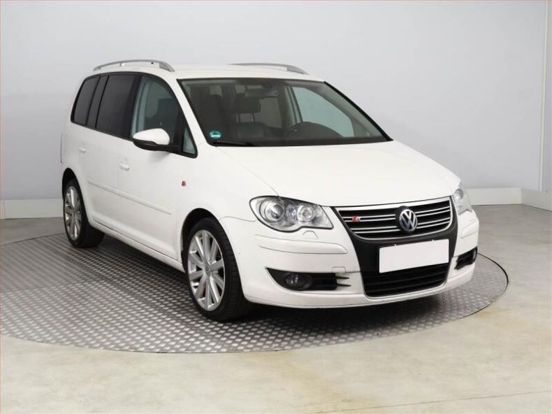 Volkswagen Touran - hlavní fotka inzerátu