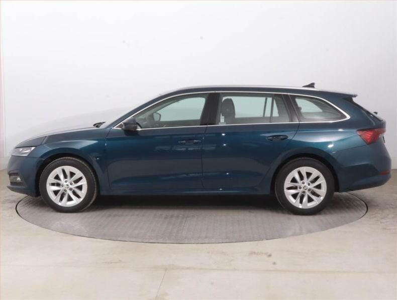 Škoda Octavia - hlavní fotka