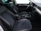 Volkswagen Passat - fotka číslo 8