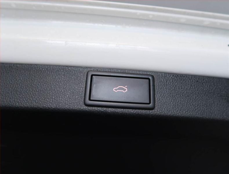 Škoda Octavia - hlavní fotka