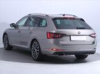Škoda Superb - fotka číslo 3