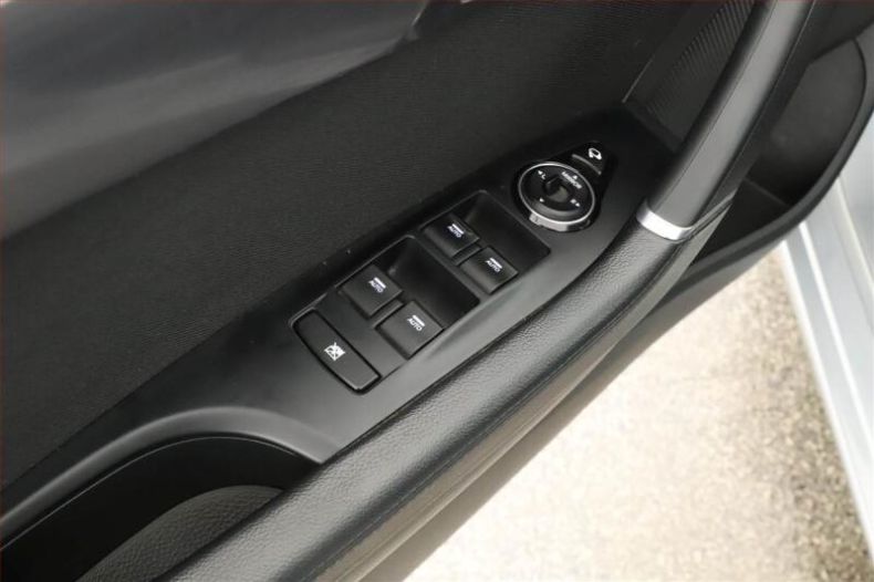 Hyundai i40 - hlavní fotka