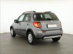 Suzuki SX4 - fotka číslo 3