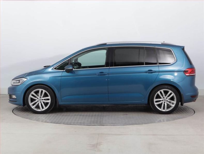 Volkswagen Touran - hlavní fotka