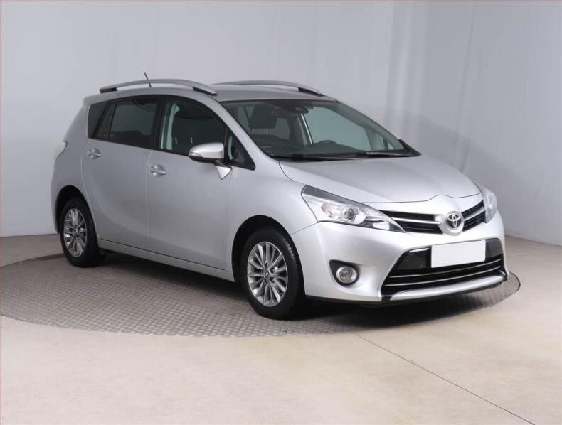 Toyota Verso - hlavní fotka inzerátu
