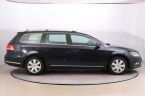 Volkswagen Passat - fotka číslo 5