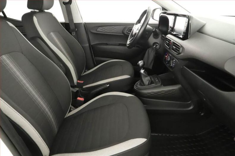 Hyundai i10 - hlavní fotka