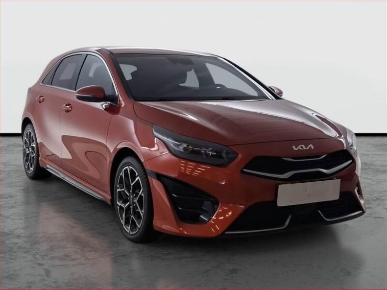 Kia Cee'd - hlavní foto
