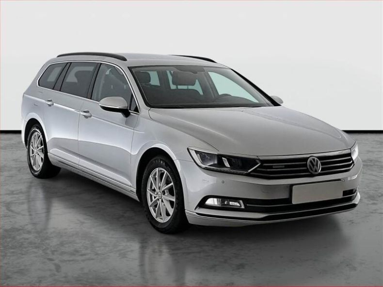 Volkswagen Passat - hlavní fotka inzerátu