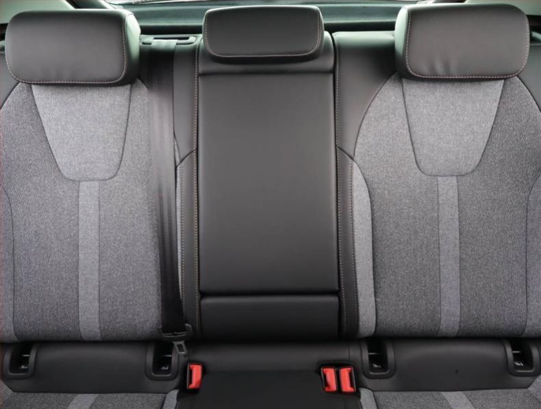 Škoda Octavia - hlavní fotka