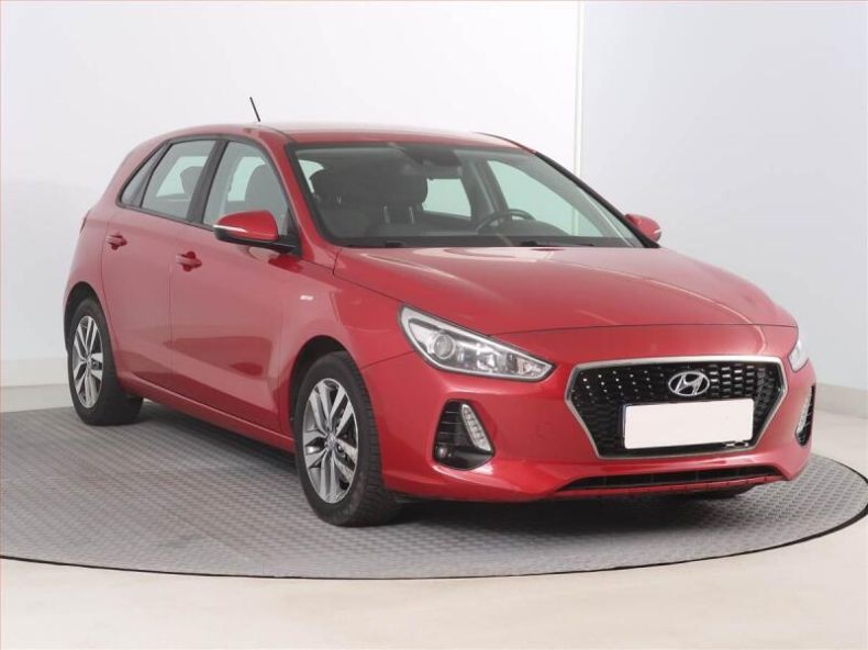Hyundai i30 - hlavní foto