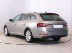 Škoda Superb - fotka číslo 3