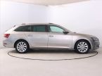 Škoda Superb - fotka číslo 5