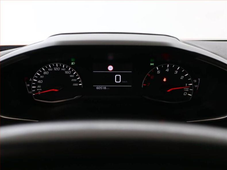 Peugeot 2008 - hlavní fotka
