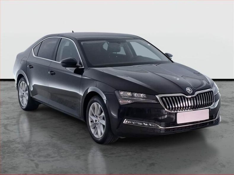 Škoda Superb - hlavní foto