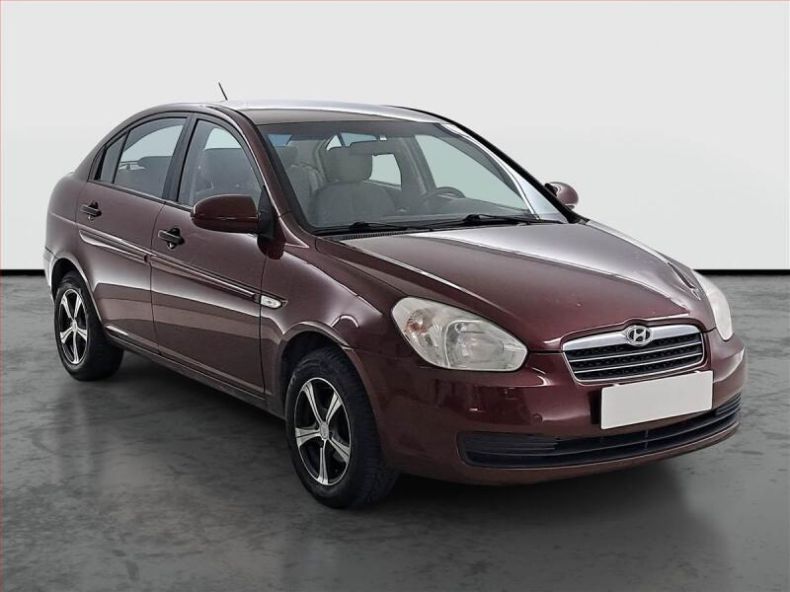 Hyundai Accent - hlavní foto